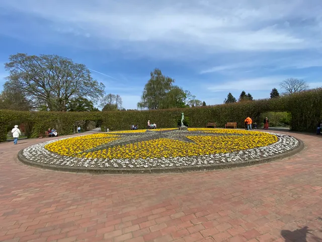 Accessible trail "plants in the world"