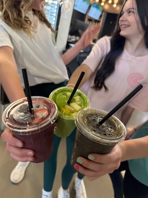 outcast smoothie bowls