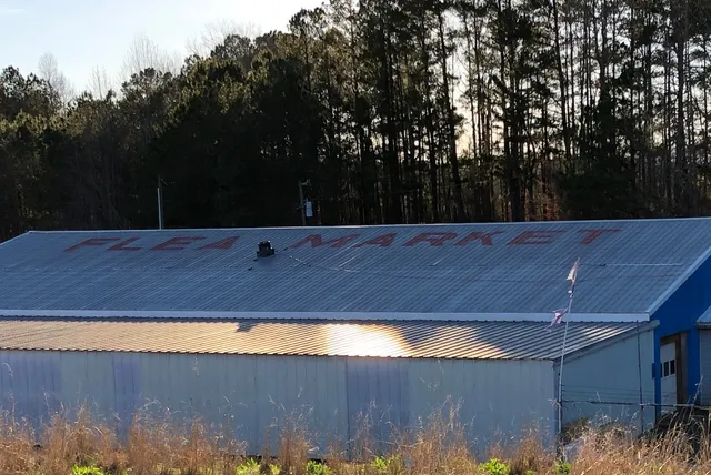 North Forsyth Flea Market