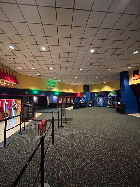 AMC CLASSIC Hampden 8