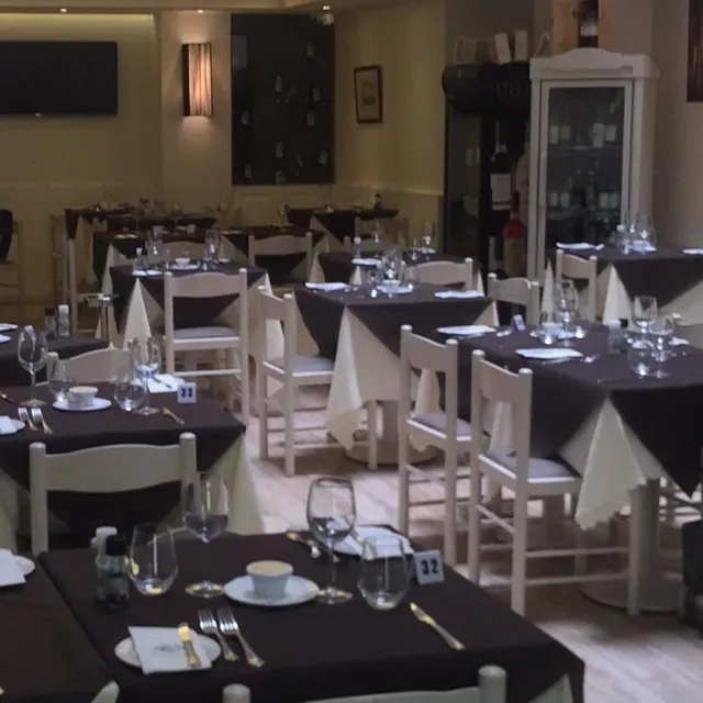 PRECA@King's Own Band Club Bar And Restaurant