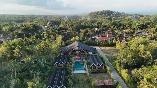 Moritz Hill Borobudur Resort & Spa