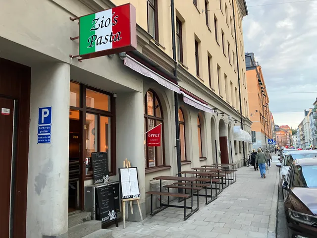 Zios Pasta & Pizza Italian Restaurant