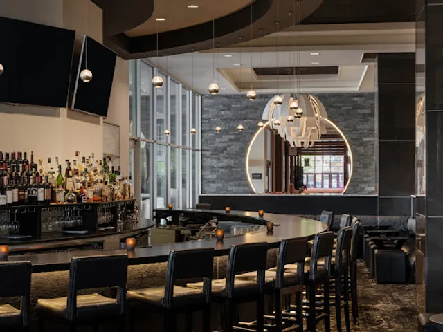 The Grand Restaurant & Lounge