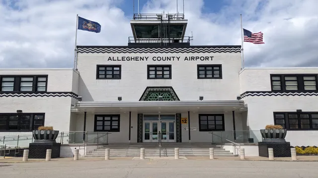 Allegheny County Airport - AGC