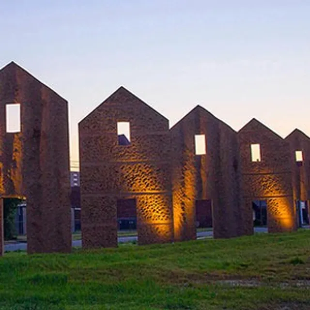 Kinston-Lenoir Co. Convention & Visitors Bureau, Information Center, & Visit Kinston