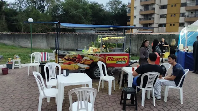 Ricardo Lanches excelência em Hotdogs