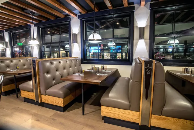 Craftsman Upholstery