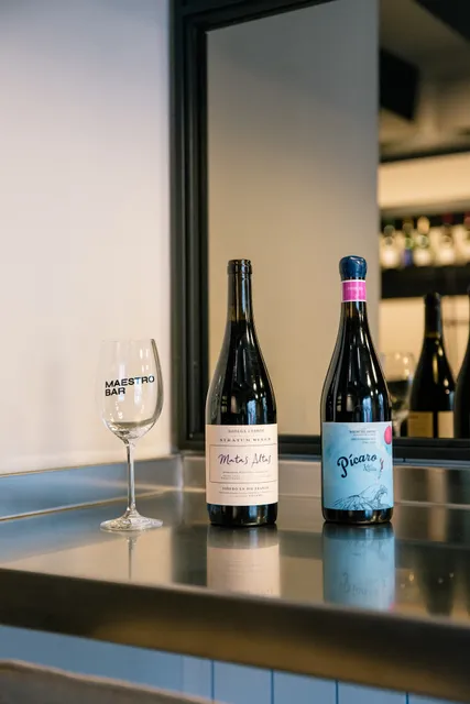 Maestro Bar