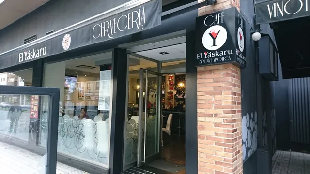 Café Vinoteca El Yaskaru