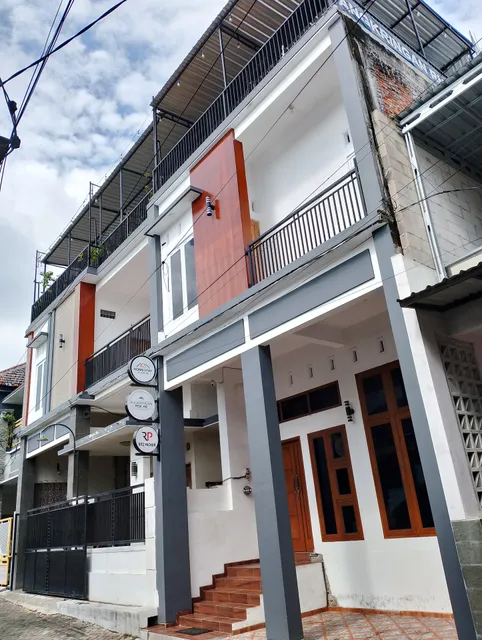 Ador 46 Homestay Syariah & Kost Harian Kota Malang