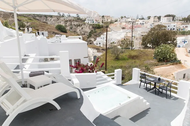 Captain's House Suites