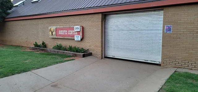 Knucklehead Red's Saloon