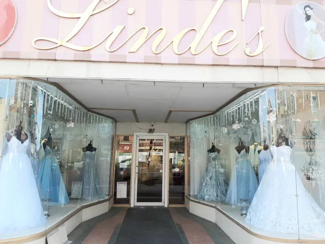 Linde's Bridal & Prom