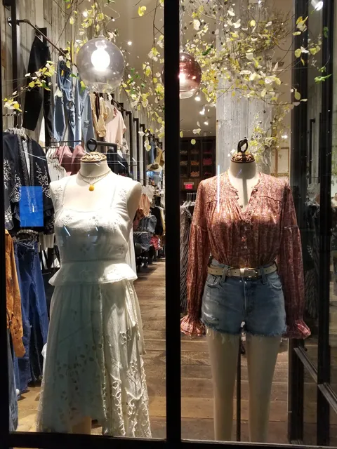 Free People