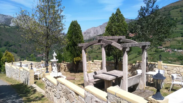 Hotel El Balcon Del Angliru