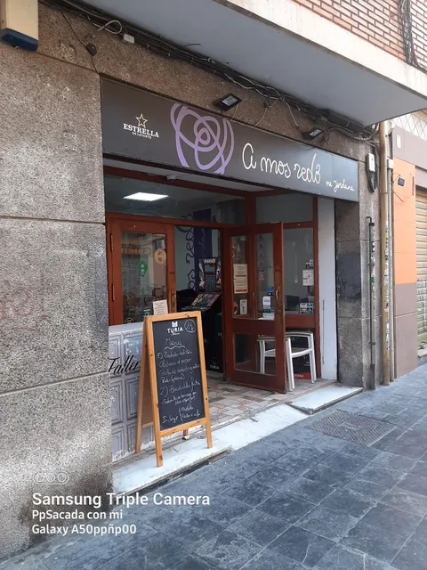 A Mos Redó - Na Jordana