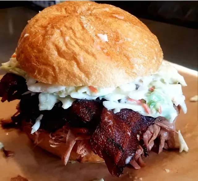 Les's BBQ & Smokehouse