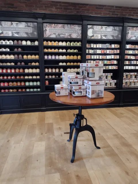 Chestnut Hill Candle Co