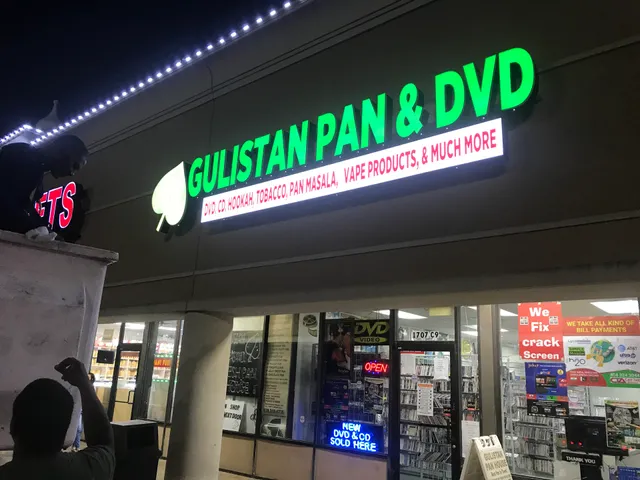 Gulistan Pan & Smoke Shop