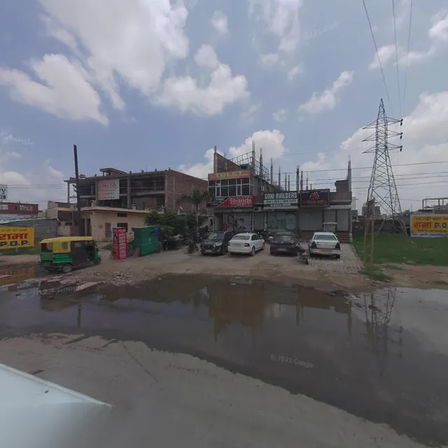 VEEGIE LOVE PIZZA HUT