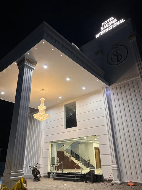 Hotel Saesha International