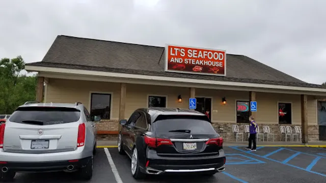 LT's Seafood & Steakhouse