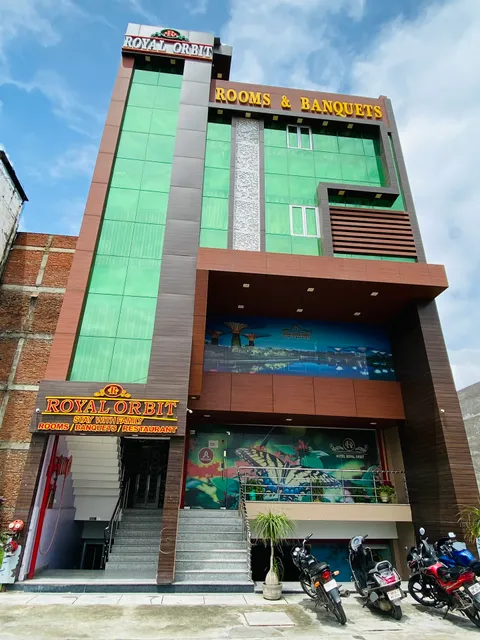 HOTEL ROYAL ORBIT