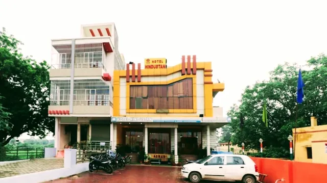 Hotel Hindustan & Restaurant