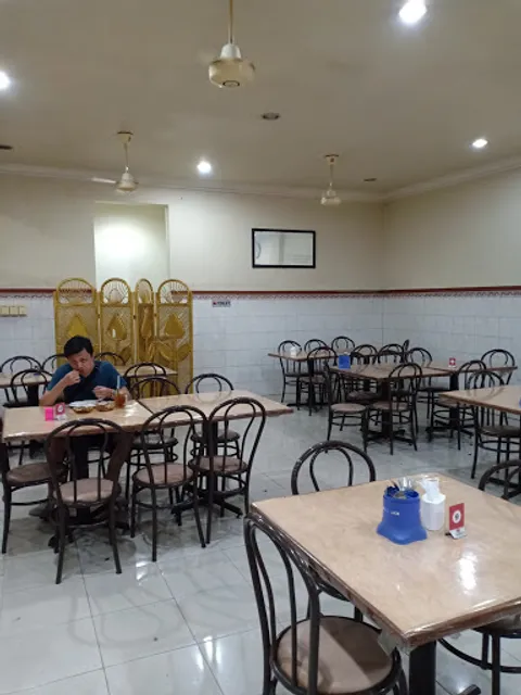 Ayam Goreng Bu Hartono