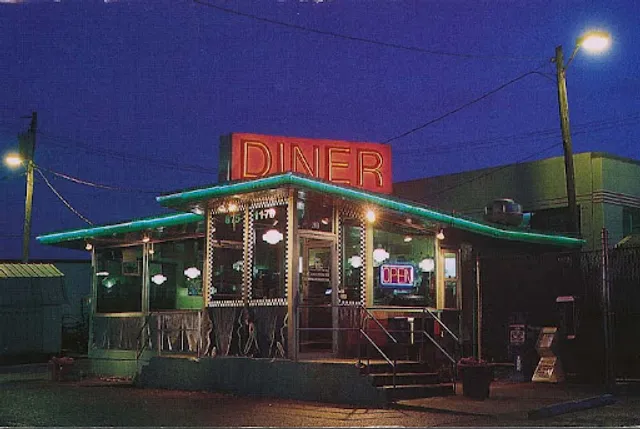 Broadway Diner