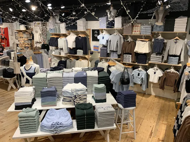 Brandy Melville - Palisades