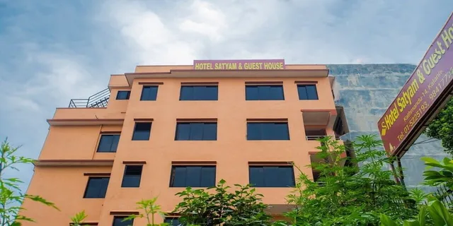 Hotel Satyam and Guest House