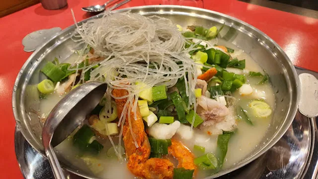 놀부부대찌개아중점