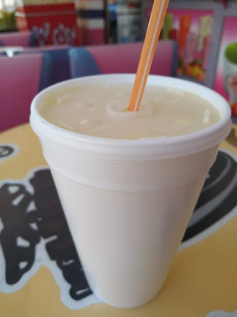 Paleteria & Neveria “La Michoacana”