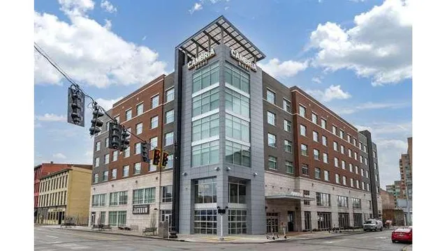 Cambria Hotel Louisville Downtown-Whiskey Row