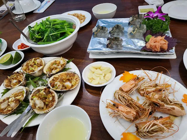 East Sea Seafood Restaurant