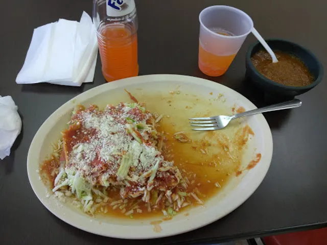Flautas & Sopes (Food 4 Less Shopping Center)