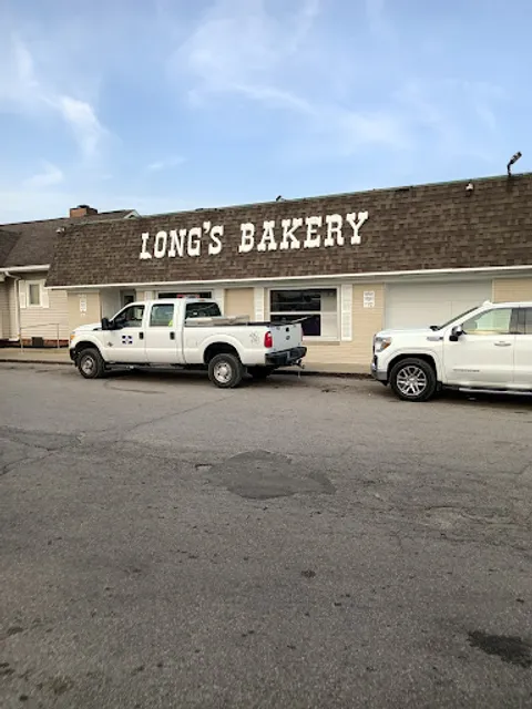 Long's Bakery
