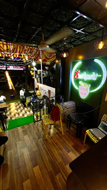 Baithack - Taste Of Kulhad | Lokhandwala, Kandivali East | Best Cafe | Affordable Tea Coffee Snacks