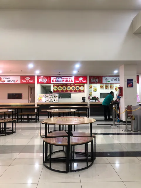 Foodcourt PTC Lt Basement