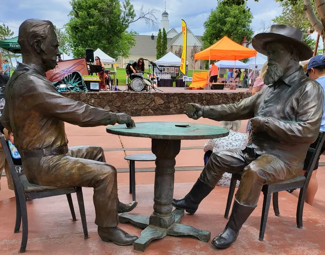 Show Low Card Game Monument