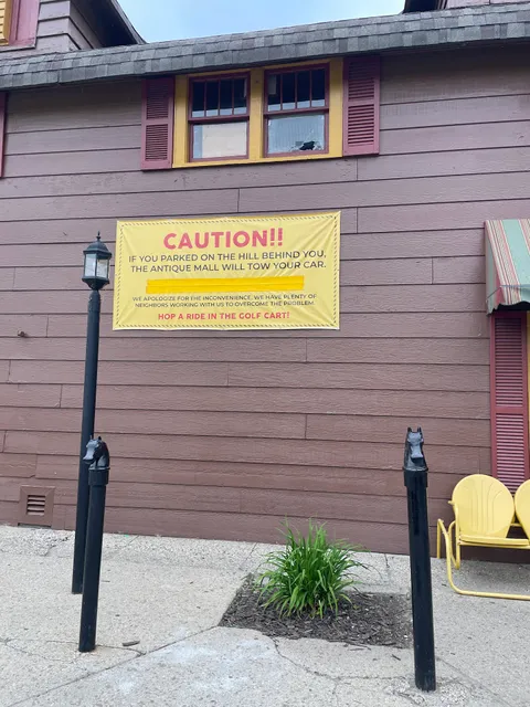 Bostwick Lake Antiques