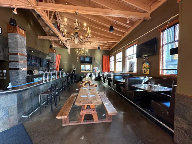 Khalo Naser Syrian Cuisine & Lounge