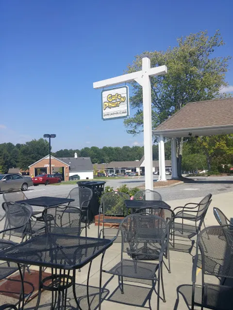 The Hungry Peach / Cafe at Pharr Dunwoody