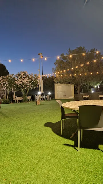 Ristorante pizzeria pasticceria" La Cantina Di Tore "