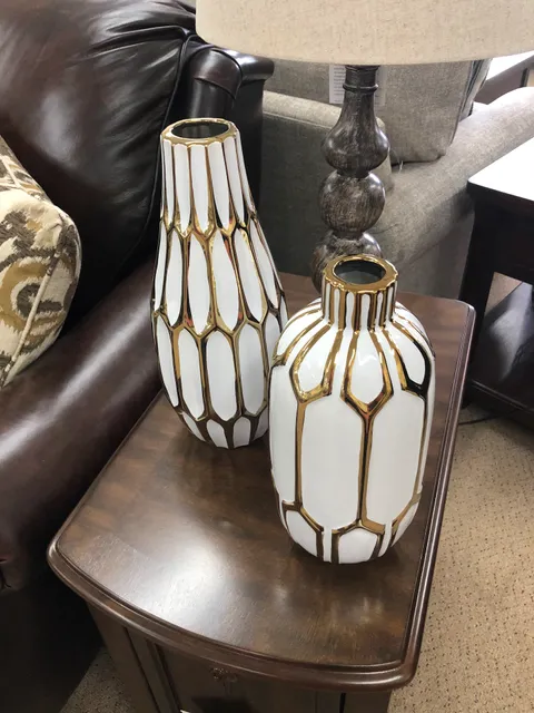 Tracy's Home Furnishings