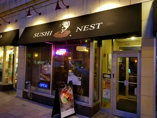 Sushi Nest