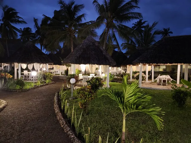 Ascot Watamu, Hotel Bar & Bistrot and Residence