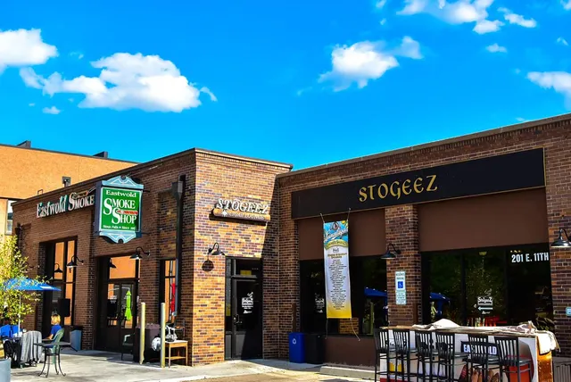 Stogeez Cigar Lounge